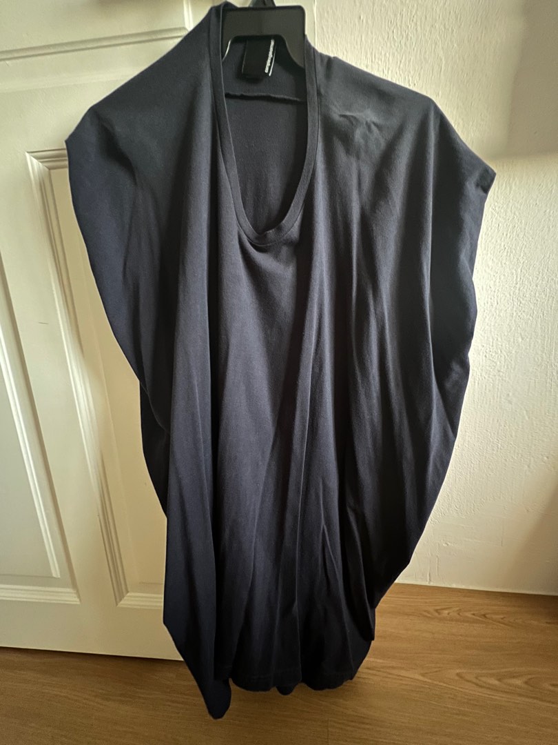 Oversized top Women #39 s Fashion Tops Other Tops on Carousell