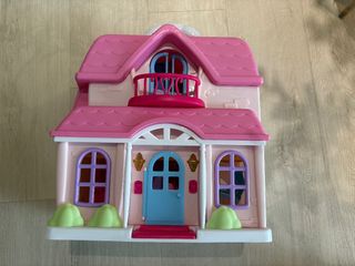 (Category: ) located in . Submitted by lovedbyfarahj (Listing ID 1387611813, Image 1). Description: .
