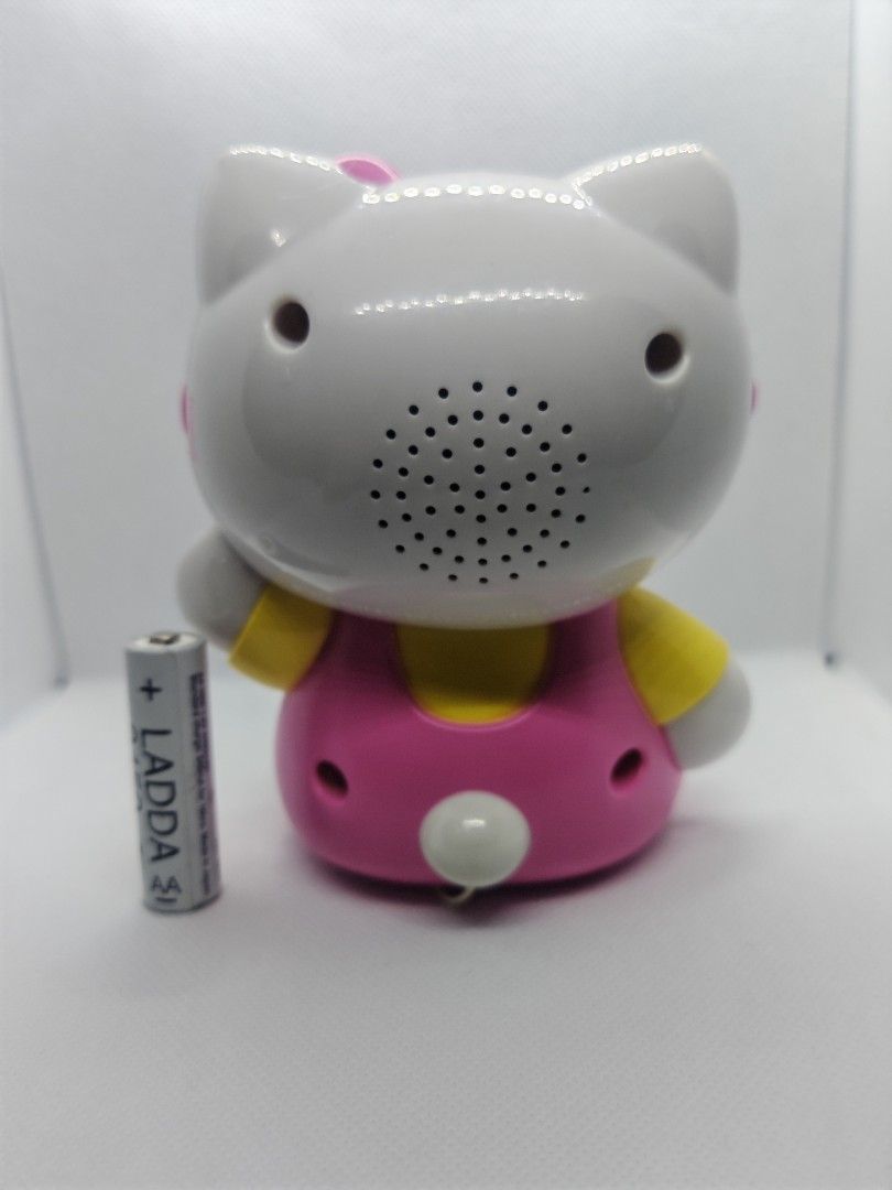 Rare 2004 Sanrio Hello Kitty Radio (Category: Portable Music Players) located in Baguio. Submitted by cjshunts (Listing ID 1387668025, Image 2). Description: Rare 2004 Sanrio Hello Kitty AM FM Radio Excellent working condition Minimal scratches Baguio City Location Shipping fee at buyer's expense Payment first before drop/ship.
