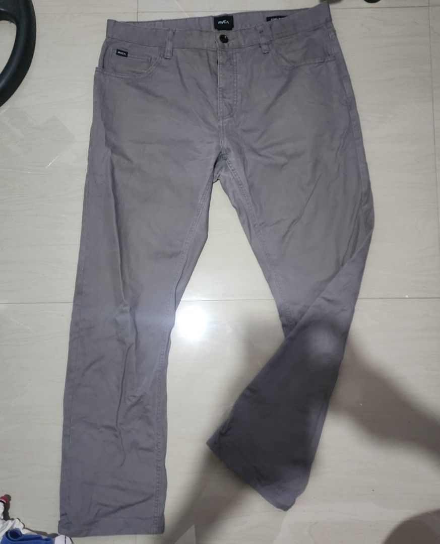 RVCA Pants (Category: Jeans) located in Manila. Submitted by keepercollection (Listing ID 1387580459, Image 1). Description: RVCA Pants.