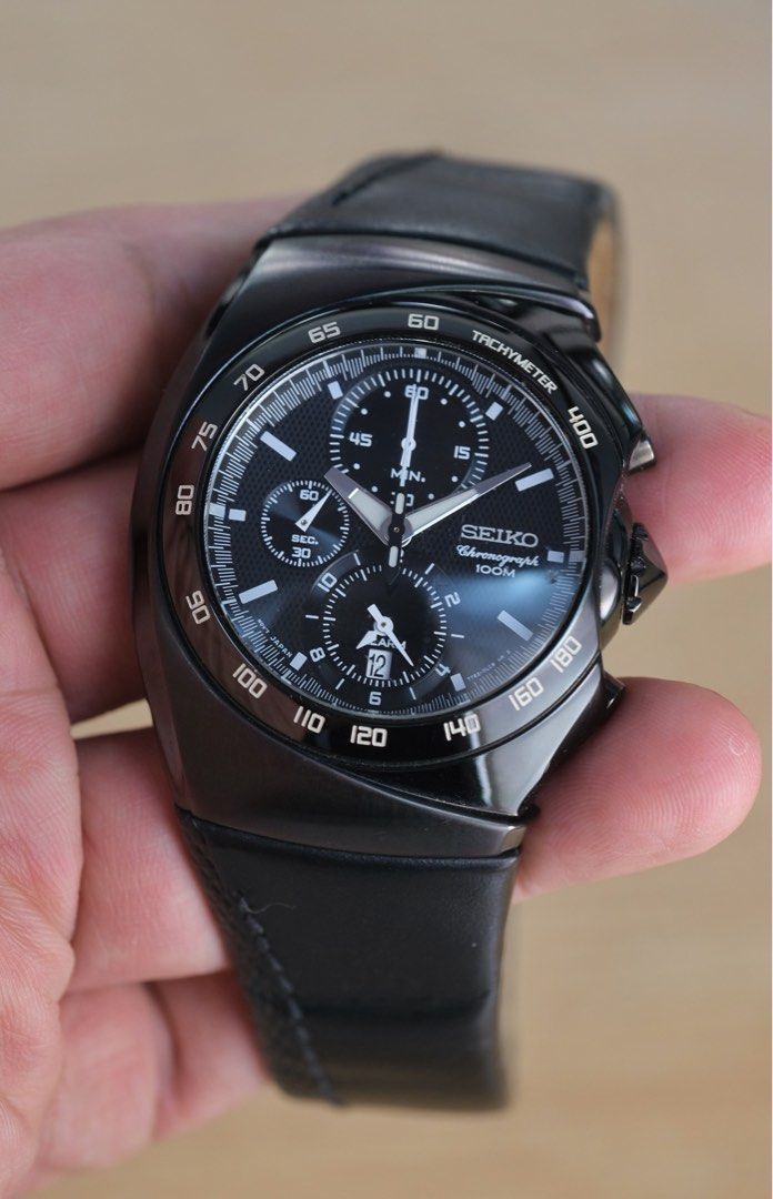 Seiko quartz 7T62 chronograph, 2007 (Category: Men's Watches) located in Marikina City. Submitted by ditoyaguila (Listing ID 1387626138, Image 1). Description: All original quartz chronograph Original leather strap 43mm PVD Ion case All functions working great Serial 78xxxx, Bmby Aug 2007 Price FIRM.