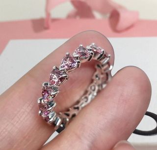(Category: ) located in . Submitted by love.jewels (Listing ID 1387683048, Image 1). Description: .