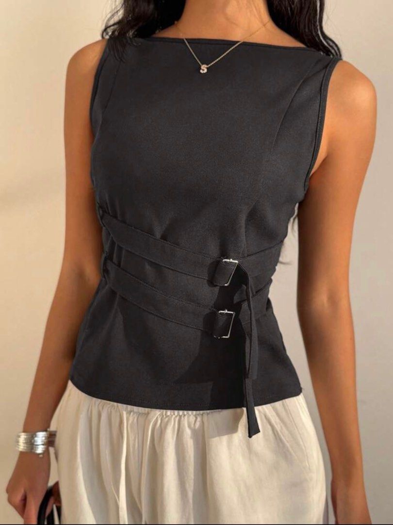 sleeveless top (Category: Blouses) located in Manila. Submitted by declutterwithbeyuh (Listing ID 1387645670, Image 1). Description: never worn! too big for me.