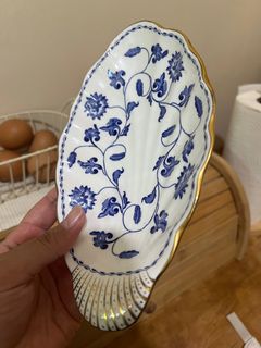 (Category: ) located in . Submitted by luscherie (Listing ID 1387614481, Image 1). Description: .