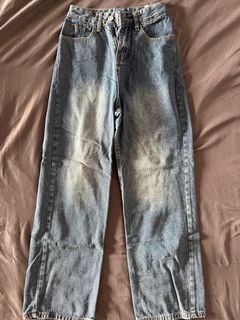 (Category: ) located in . Submitted by dluvrx (Listing ID 1387684225, Image 1). Description: .