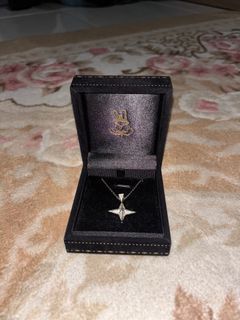 (Category: ) located in . Submitted by lowerrthrift (Listing ID 1387719257, Image 1). Description: .