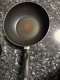 (Category: ) located in . Submitted by 2bonnie (Listing ID 1387682677, Image 1). Description: .