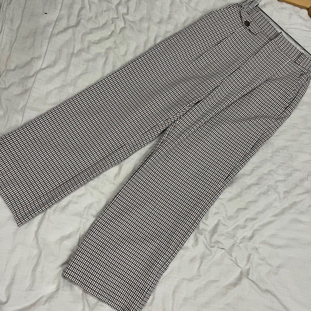 Vis Japan Smart Casual Womens Pants (Category: Other Bottoms) located in Quezon City. Submitted by mackkie (Listing ID 1387579113, Image 3). Description: Vis Japan Smart Casual Womens Pants Small 13-14” waist laid flat measure 38”length Looking for new owner n po ☘️ ☔️Knowing yourself is the beginning of all wisdom.”☔️ ☘️☔️☘️VIS☘️☔️☘️.