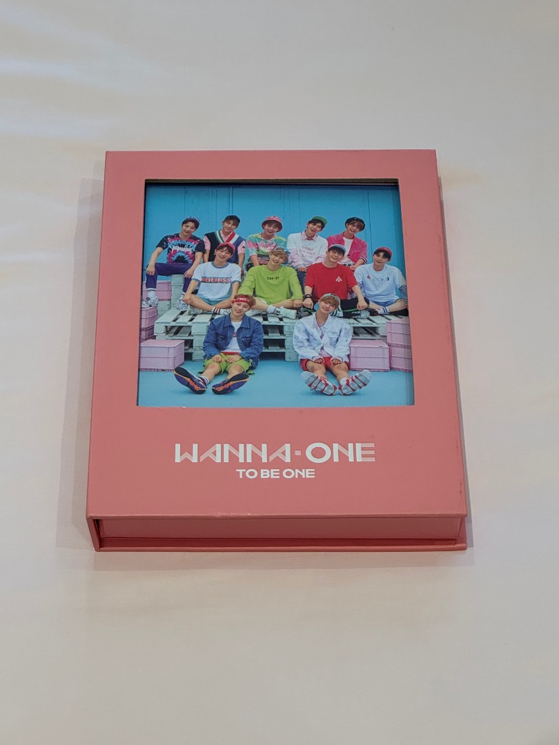 WANNAONE To Be One Album / 專輯, 興趣及遊戲, 收藏品及紀念品, 韓流 - Carousell
