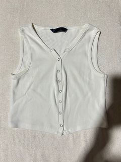 (Category: ) located in . Submitted by shopbiebie (Listing ID 1387685790, Image 1). Description: .