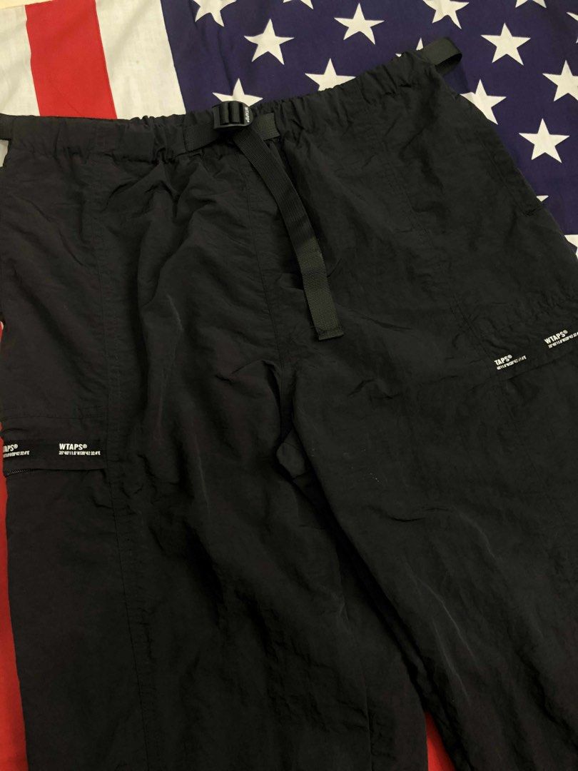 WTAPS Jogging Pants (Category: Joggers) located in Manila. Submitted by nei00 (Listing ID 1387691733, Image 2). Description: Size 30-34 Length 37.