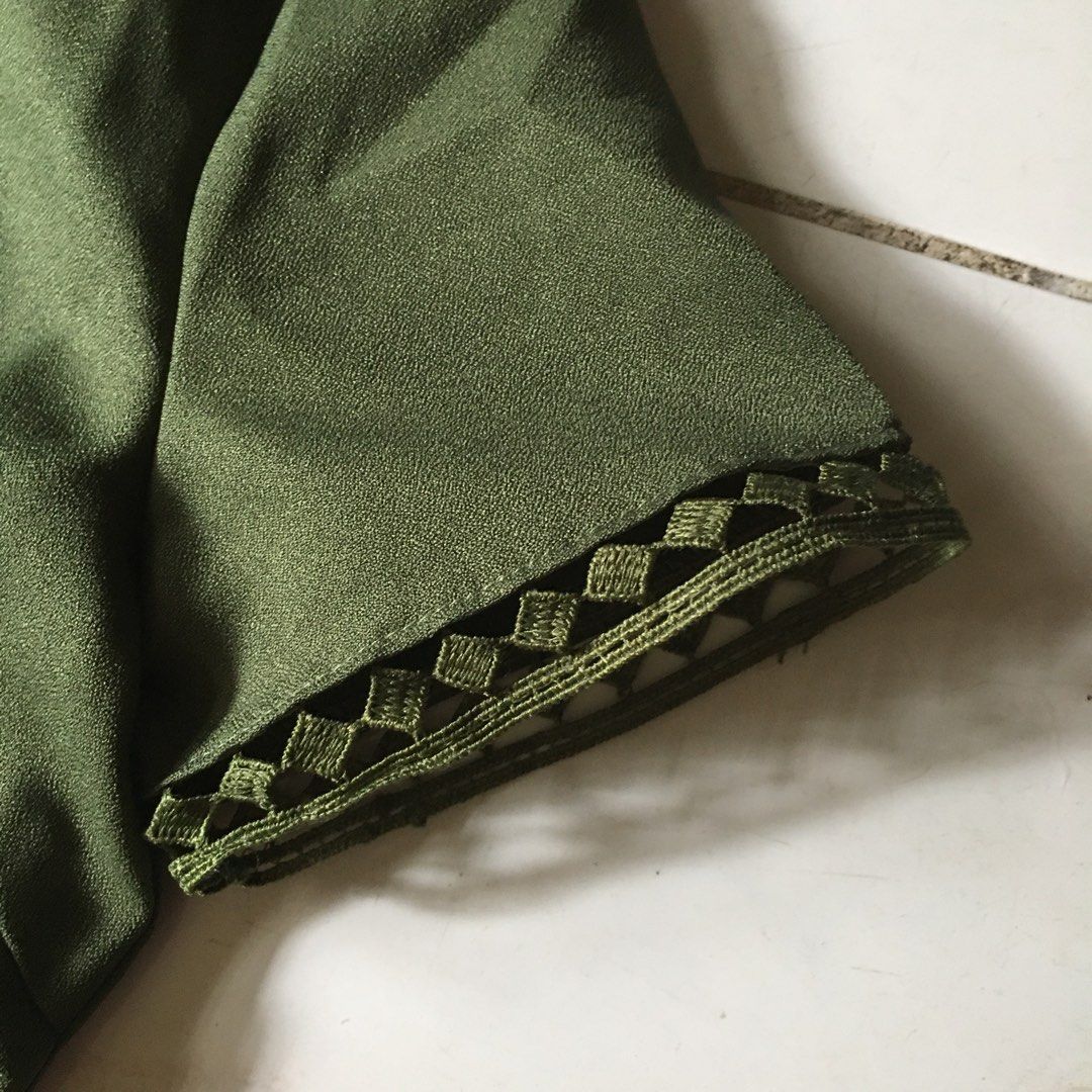 Zalora green dress (Category: Dresses) located in Dagupan City. Submitted by einalem.declutters (Listing ID 1387615542, Image 3). Description: Brand: Regatta Size: XS Dress Design: green, laced design on hem of sleeve and waist part (see pictures), zipper on the back Condition: dresses are used once or never been used Mop: gcash/maya Mod: j&t/lbc Buyer will shoulder the shipping fee Send a message if interested .