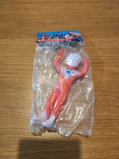 （分類：）位於 。 由 kaijufai 提交（商品編號 1384303387，圖片 1）。簡介： 。