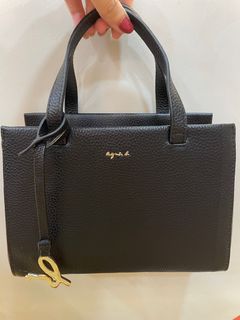 由 hsu1006 (刊登 ID 1384375059，圖片 1) 提交，位於 的 (類別：)，說明：。