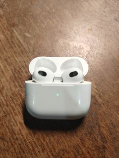 (Category: ) located in . Submitted by clarezzz (Listing ID 1384408253, Image 1). Description: .