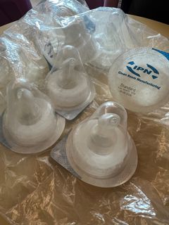 （分類：）位於 。 由 hellocandyandtea 提交（商品編號 1384292928，圖片 1）。簡介： 。