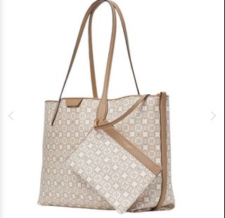 (Kategori: ) berada di . Dikirim oleh mauemptycloset (ID iklan 1384349895, Gambar 1). Deskripsi: .