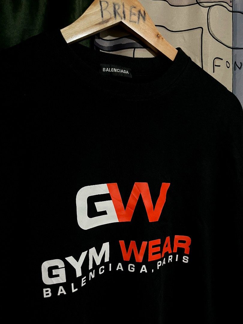Balenciaga Gymwear (Category: Tshirts & Polo Shirts ) located in Bacolod City. Submitted by thysecond2.fresh (Listing ID 1384344688, Image 2). Description: Dimensions width:23 length:27 •Excellent condition •Color rate: 9.8 / 10 •No issue.