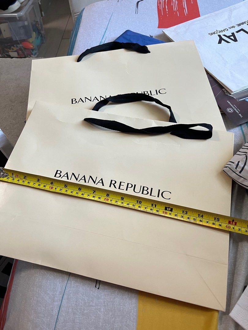 Banana Republic Paper Bag (Category: Luxury Accessories) located in Manila. Submitted by kai.168 (Listing ID 1384255614, Image 2). Description: 200 each Take both for 300.