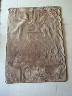 (Category: ) located in . Submitted by raising.funds.for.cats (Listing ID 1384337249, Image 1). Description: .