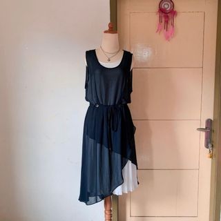 (Kategori: ) berada di . Dikirim oleh ayz_cloth (ID iklan 1384291786, Gambar 1). Deskripsi: .