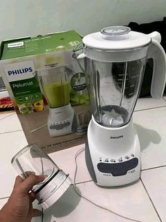 (Kategori: ) berada di . Dikirim oleh jual.perlengkapan_tennis (ID iklan 1384425808, Gambar 1). Deskripsi: .