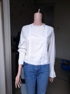 (Kategori: ) berada di . Dikirim oleh preloved_fashion_hepi (ID iklan 1384396185, Gambar 1). Deskripsi: .