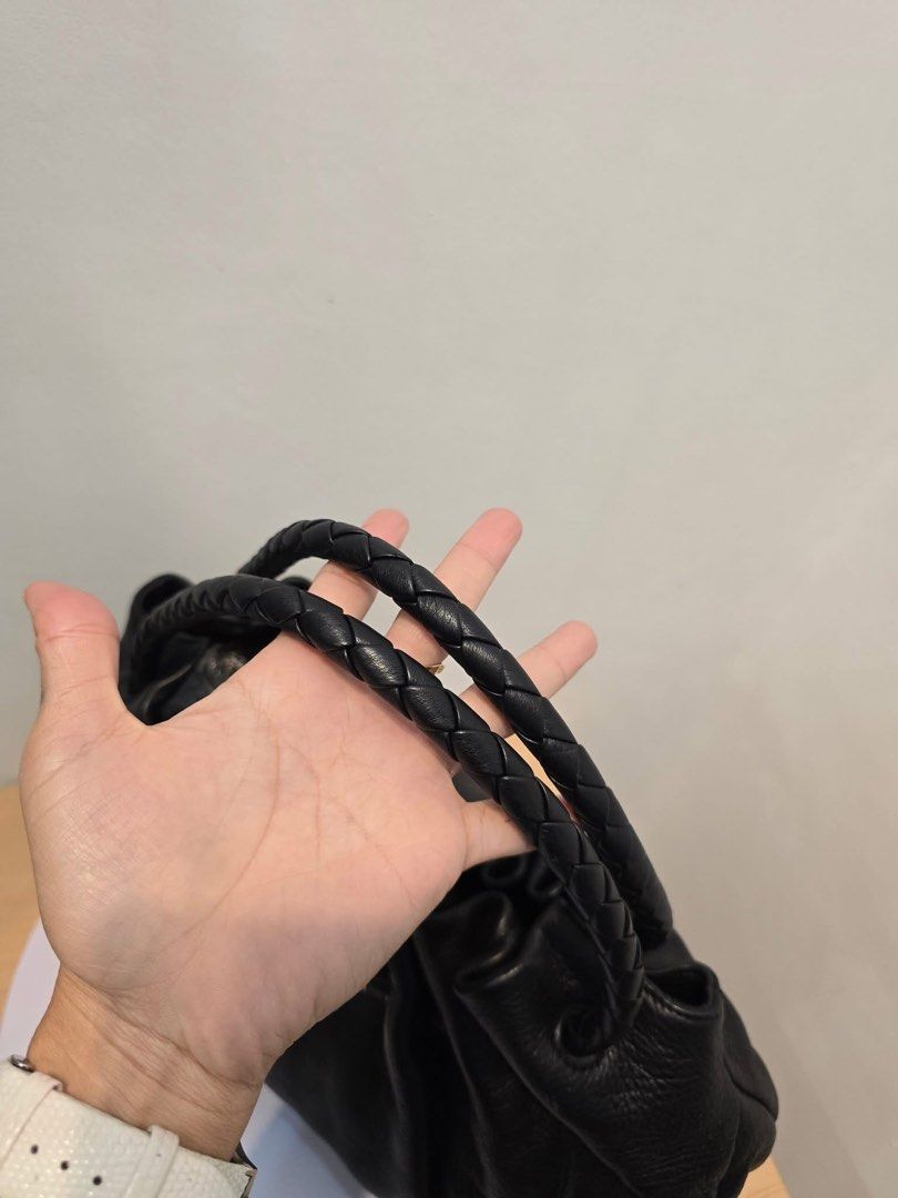 bottega shoulder bag authentic (Category: Luxury Bags & Wallets) located in Davao. Submitted by jackie2276 (Listing ID 1384243493, Image 3). Description: in good condition pm for additional pic..