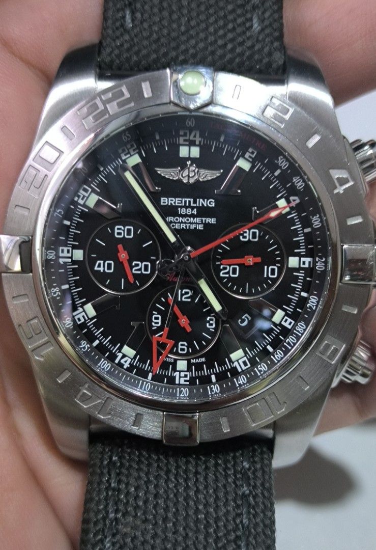 Breitling Limited Edition (Category: Luxury Watches) located in Taguig. Submitted by j_watches007 (Listing ID 1384233604, Image 3). Description: Authentic Secondhand ⌚ Used Watch Breitling Limited Edition Windrider GMT Chronomat Swiss Made Sapphire Crystal Dial: Black Case: Stainless Steel Year: 2019 AB0412 4017095 47mm Breitling Strap. Breitling Buckle. "Box, Paper & Watch" DISCLAIMER: IT'S USED WATCHES EXPECT OF SOME SCRATCHES/SIGNS OF USAGE & 