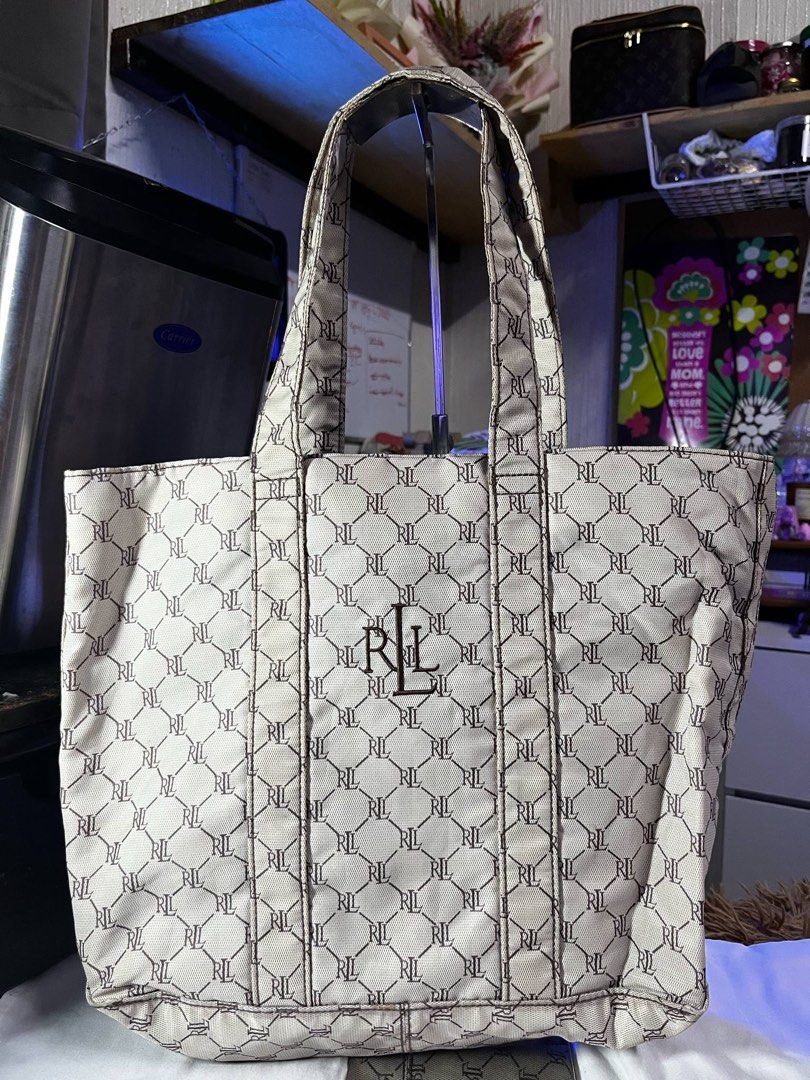 RL bags (Category: Luxury Bags & Wallets) located in Paranaque City. Submitted by shopofashopaholic (Listing ID 1384354679, Image 1). Description: RL bag No flaws, just need cleaning.