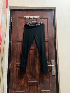 (Kategori: ) berada di . Dikirim oleh prelovedd_dr (ID iklan 1384395384, Gambar 1). Deskripsi: .