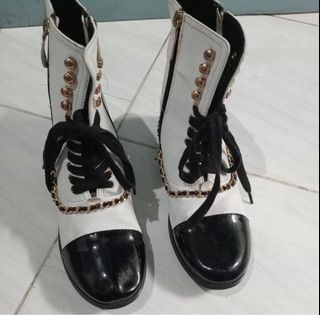 (Kategori: ) berada di . Dikirim oleh loveandchic (ID iklan 1384329892, Gambar 1). Deskripsi: .