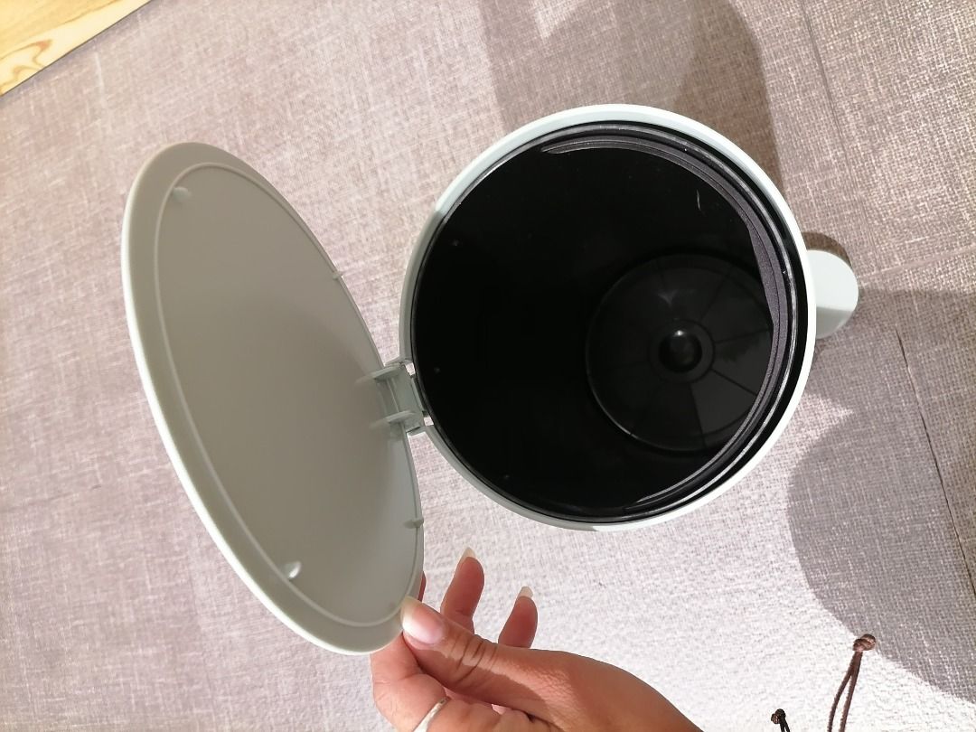 Circular Trash Bin | Compact Waste Bin for Home, Office, Bathroom (Category: Waste Bins & Bags) located in Makati City. Submitted by lyneththequeen (Listing ID 1384294204, Image 3). Description: 🗑️ Circular Trash Bin | Compact Waste Bin for Home, Office, Bathroom ₱320 only | Gently Used / Excellent Condition Keep your space tidy with this circular trash bin — simple, clean design that fits perfectly in any room, office, or bathroom. Ideal for sm