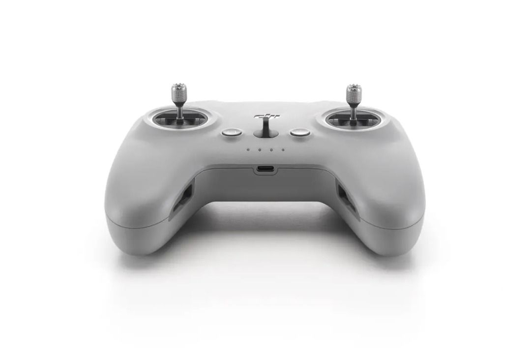 DJI FPV REMOTE CONTROLLER 3 (Category: Drones) located in San Juan City. Submitted by urbangiz_greenhillsmall (Listing ID 1380947524, Image 2). Description: DJI FPV Remote Controller 3 is compatible with the DJI Avata 2 and Goggles 3, allowing you to control the drone from up to 8.1 miles away. Designed for any skill level, the FPV Remote Controller 3 offers both normal and sport modes, in addition to a manual mode for more advanced pilots. When 
