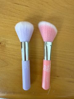 由 lilithcy (刊登 ID 1384243280，圖片 1) 提交，位於 的 (類別：)，說明：。