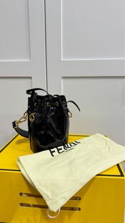 (Category: ) located in . Submitted by itstimeforpreloved (Listing ID 1384402283, Image 1). Description: .