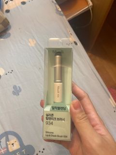 由 anannnanan (刊登 ID 1384279439，圖片 1) 提交，位於 的 (類別：)，說明：。