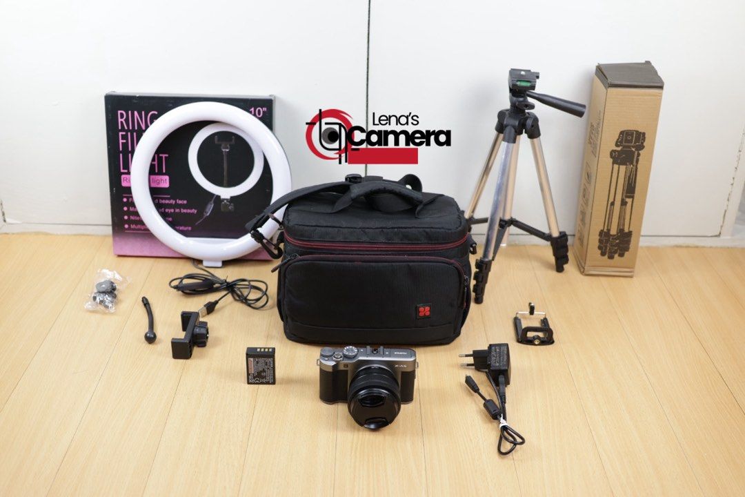 Fujifilm X-A5 Mirrorless Camera (Category: Cameras) located in Manila. Submitted by lenascamera (Listing ID 1384428370, Image 2). Description: NOTE: Sa dami po ng message na natatangap ko, naka hold napo ang Mga message hindi napo ako makapag reply pero na babasa ko kaya hanggat maari mag direct na kayo sa page ko sa facebook Lenas camera para nakareply ako agad salamat. Fujifilm X-A5 Mirrorless Camera Price: P28,500 Color: Graphite Specs: 24MP T