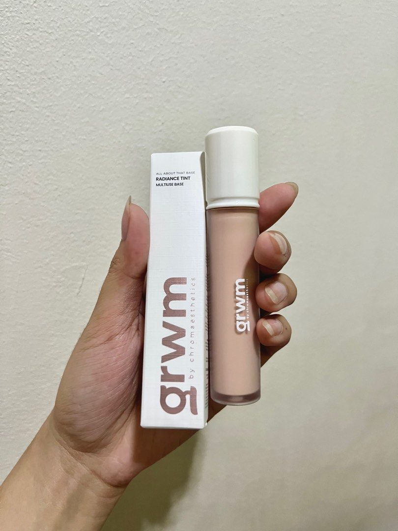 GRWM Radiance Tint Color Corrector (Category: Makeup) located in Valenzuela. Submitted by hanni0615 (Listing ID 1384365727, Image 2). Description: FOR SALE! 🎀🩰🩷 GRWM Radiance Tint Color Corrector: Light Peach 🗒️NOTES! - Item was bought at SRP/original price. - Only swatched, so the items are almost unused. But rest assured that the items are clean and were stored in hygienic and sanitary places. - Product is still full. - RFS: not my shade, s