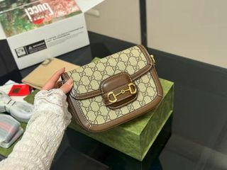 （分類：）位於 。 由 candyttt1236962 提交（商品編號 1384326128，圖片 1）。簡介： 。