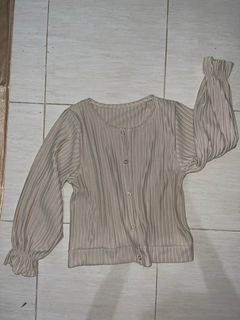 (Kategori: ) berada di . Dikirim oleh itslilyyy (ID iklan 1384366667, Gambar 1). Deskripsi: .