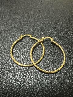 (Category: ) located in . Submitted by kdpshoppe (Listing ID 1384340272, Image 1). Description: .