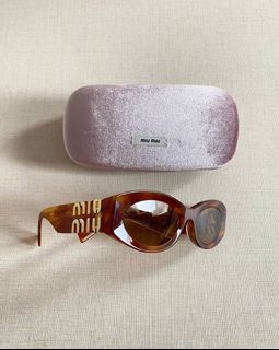 (Kategori: ) berada di . Dikirim oleh dipsluxury (ID iklan 1384239822, Gambar 1). Deskripsi: .
