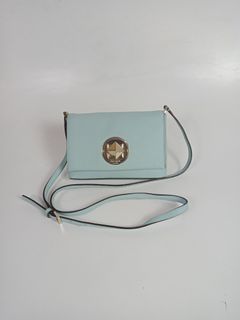 (Kategori: ) berada di . Dikirim oleh rayen_store3 (ID iklan 1384287555, Gambar 1). Deskripsi: .