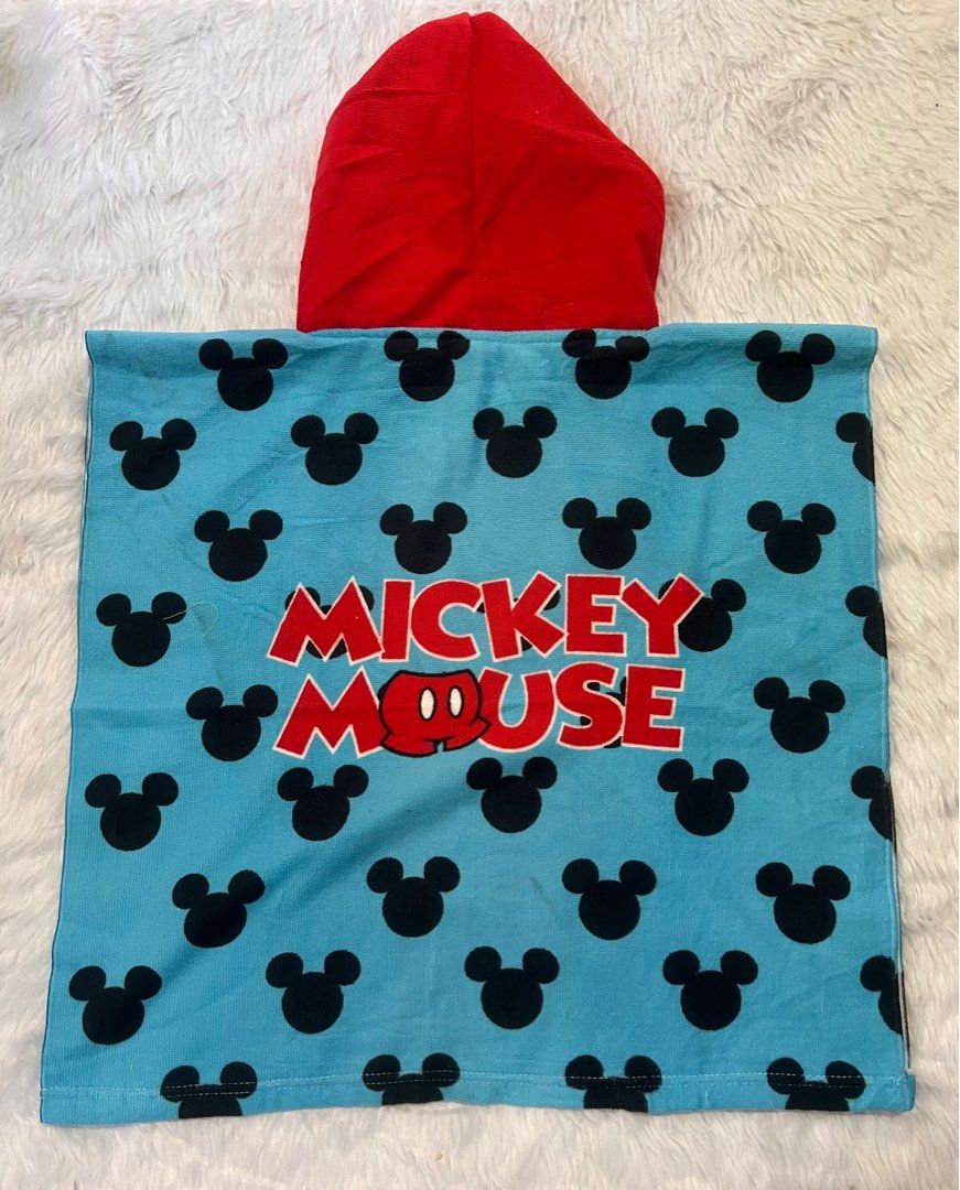 Kids hooded towel mickey (Category: Bathtub & Bath Accessories) located in Marikina City. Submitted by 1stuffshop (Listing ID 1384327258, Image 2). Description: Some issue might be from stock.