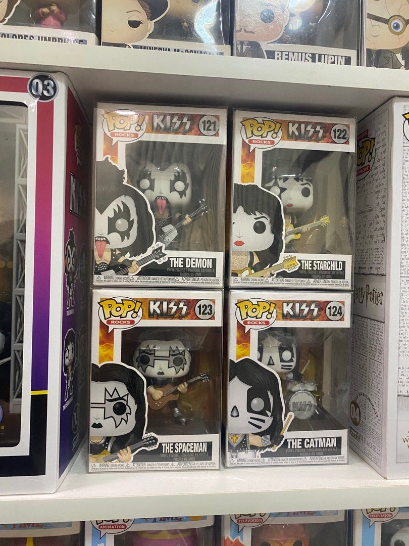 KISS funko pop SET (Category: Figurines & Statues) located in Cavite. Submitted by vvvv.store (Listing ID 1384401040, Image 1). Description: -121 KISS the demon ₱850 -122 KISS the starchild ₱850 -123 KISS the spaceman ₱850 -124 KISS the catman ₱850 (set of 4 for 3k).