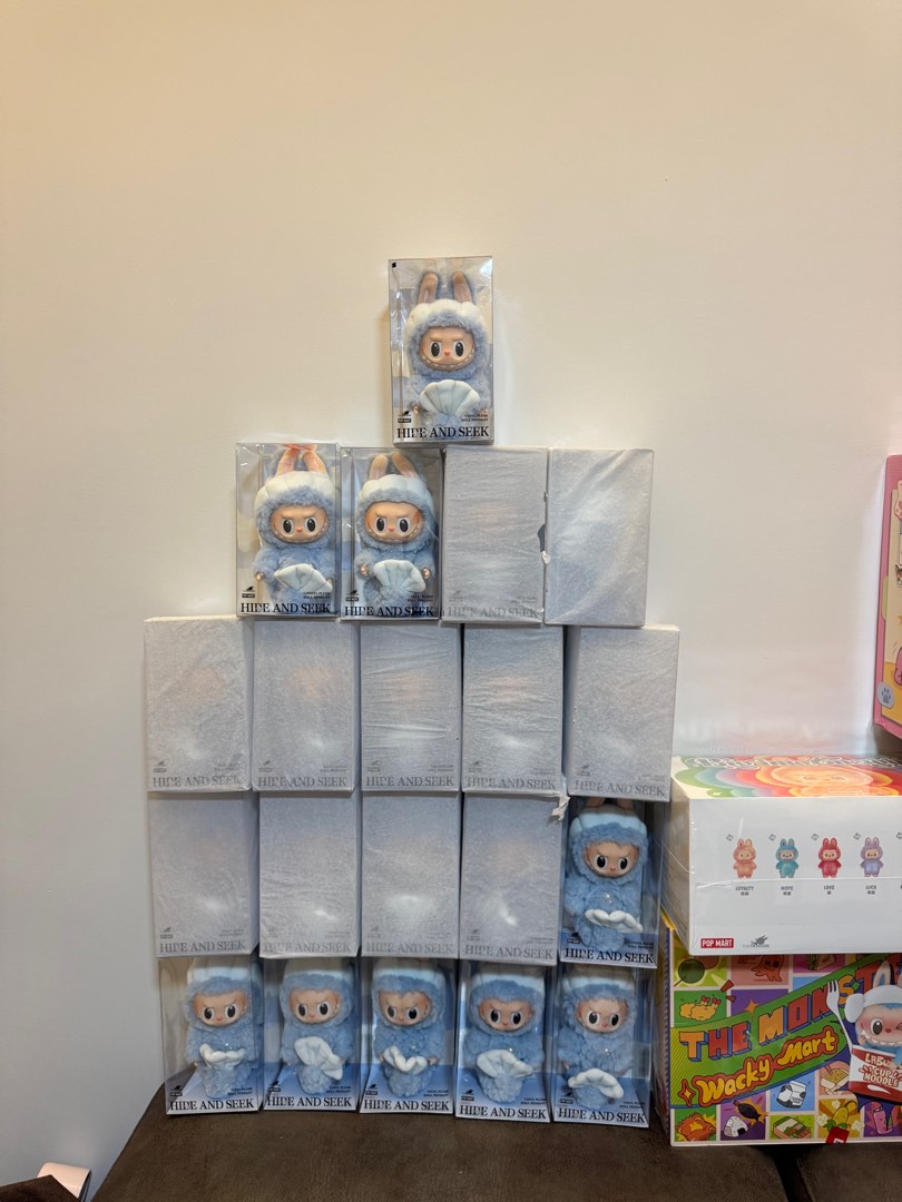 Merbubu Labubu merlion, Hobbies & Toys, Toys & Games on Carousell