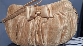 (Category: ) located in . Submitted by lin_ar (Listing ID 1384243530, Image 1). Description: .