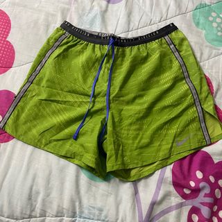 (Category: ) located in . Submitted by Imz_closet (Listing ID 1384291818, Image 1). Description: .