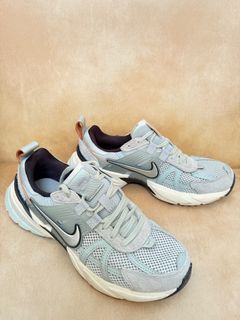 (Kategori: ) berada di . Dikirim oleh preloved.byicut (ID iklan 1384327380, Gambar 1). Deskripsi: .